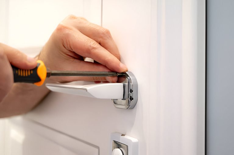 24 Hour Locksmith House