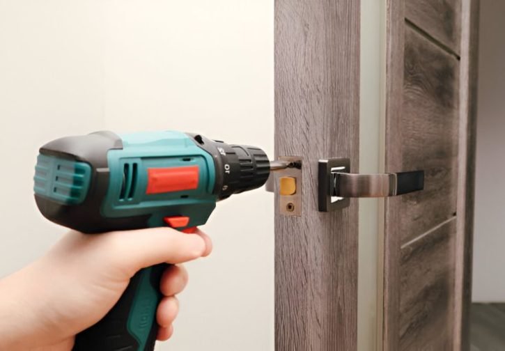7xm683ea29a8f8db-768×512 24 Hour Door Locksmith