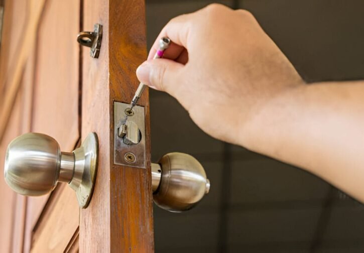 7xm6856444edf1a6-1024x683